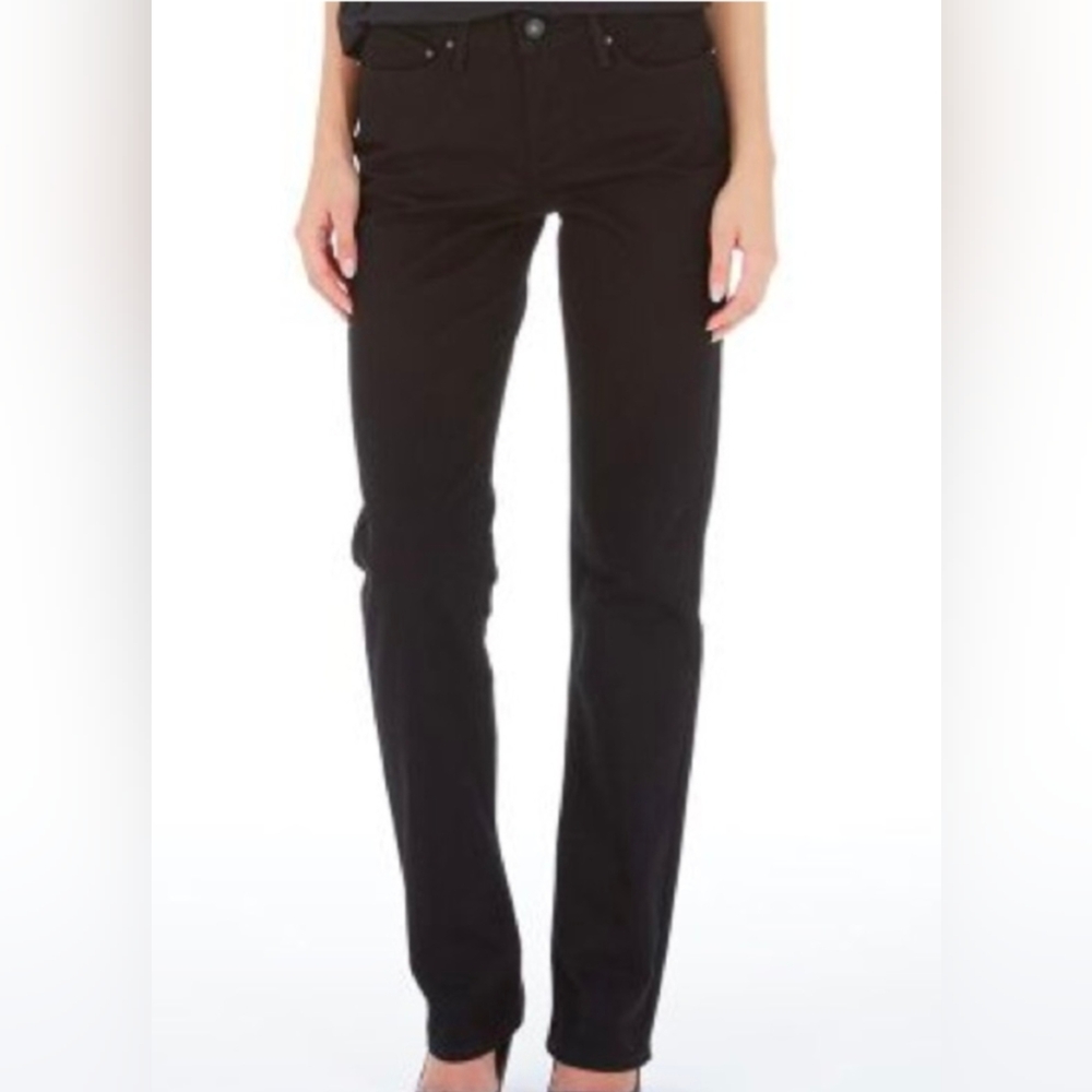 🖤 Levi’s Black Demi Curve, Straight Leg Denim | Slight Stretch 🖤